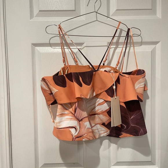 KEEPSAKE the Label Coral and Cream Ruffle Crop Top - Picture 2 of 2